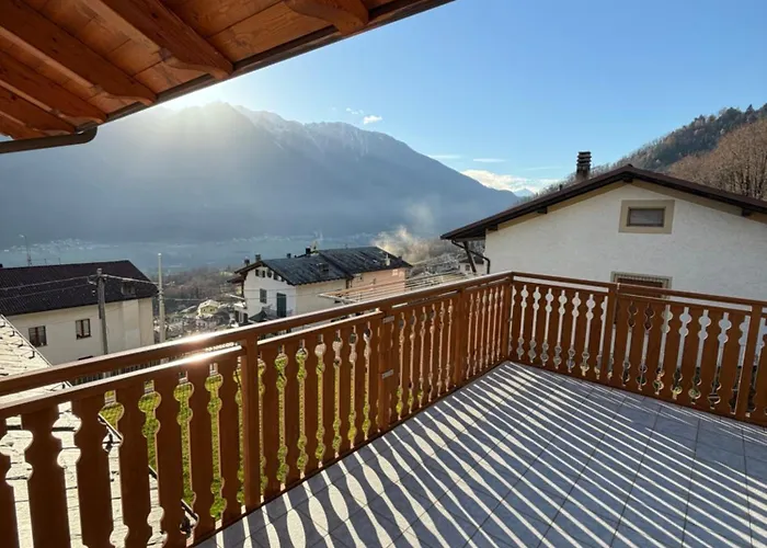 Ca' Piramidi Semesterbostad Postalesio